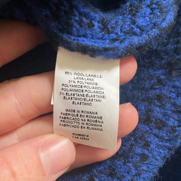 Blue and black, oversized Marc Jacob’s sweater. L - Picture 4 of 4